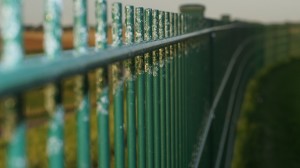 fence-442272_640(1)